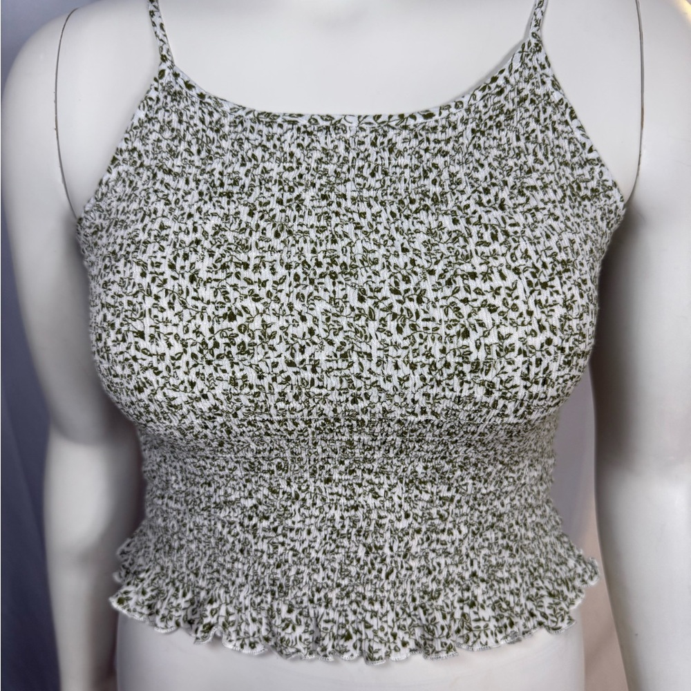 Paper Crane Women's Tank Top Size Large Smocked Green Floral Print Crop